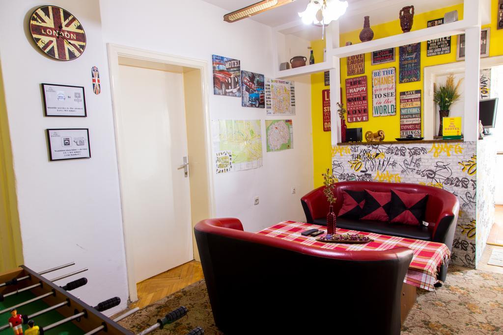 The Comfy Hostel Skopje Exterior foto